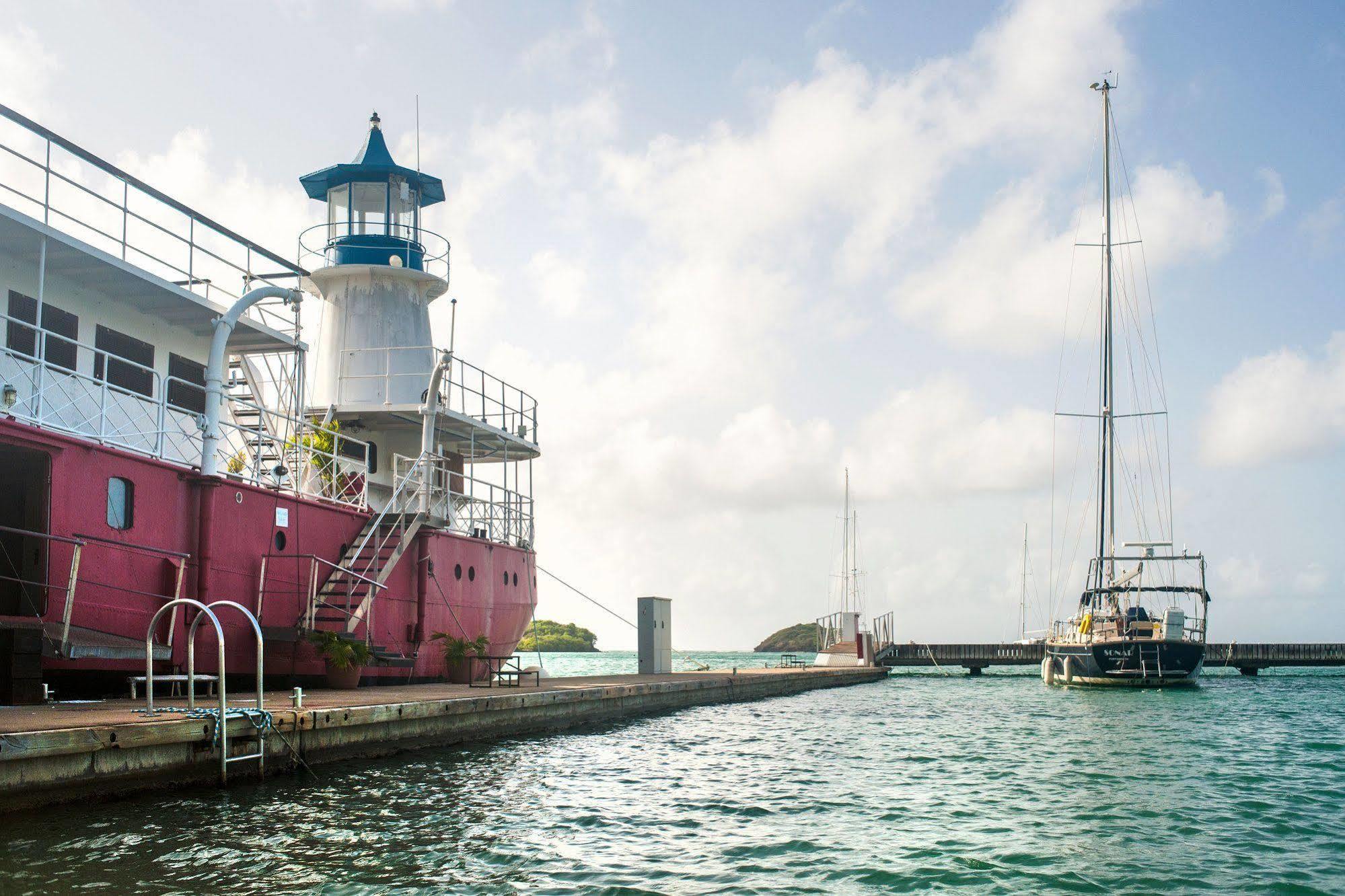 Le Phare Bleu Boutique Hotel And Marina St. George's Exterior foto